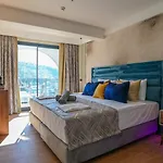 Ada Port Adults Only Hotel *