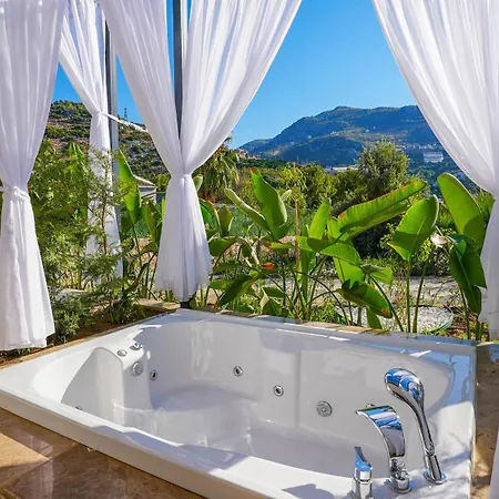 호텔 Ada Port Adults Only