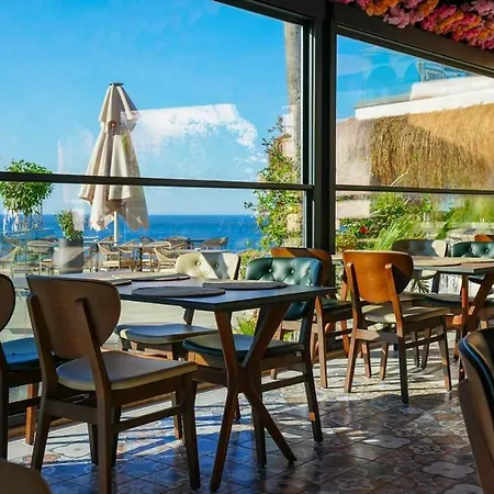 Ada Port Adults Only Otel